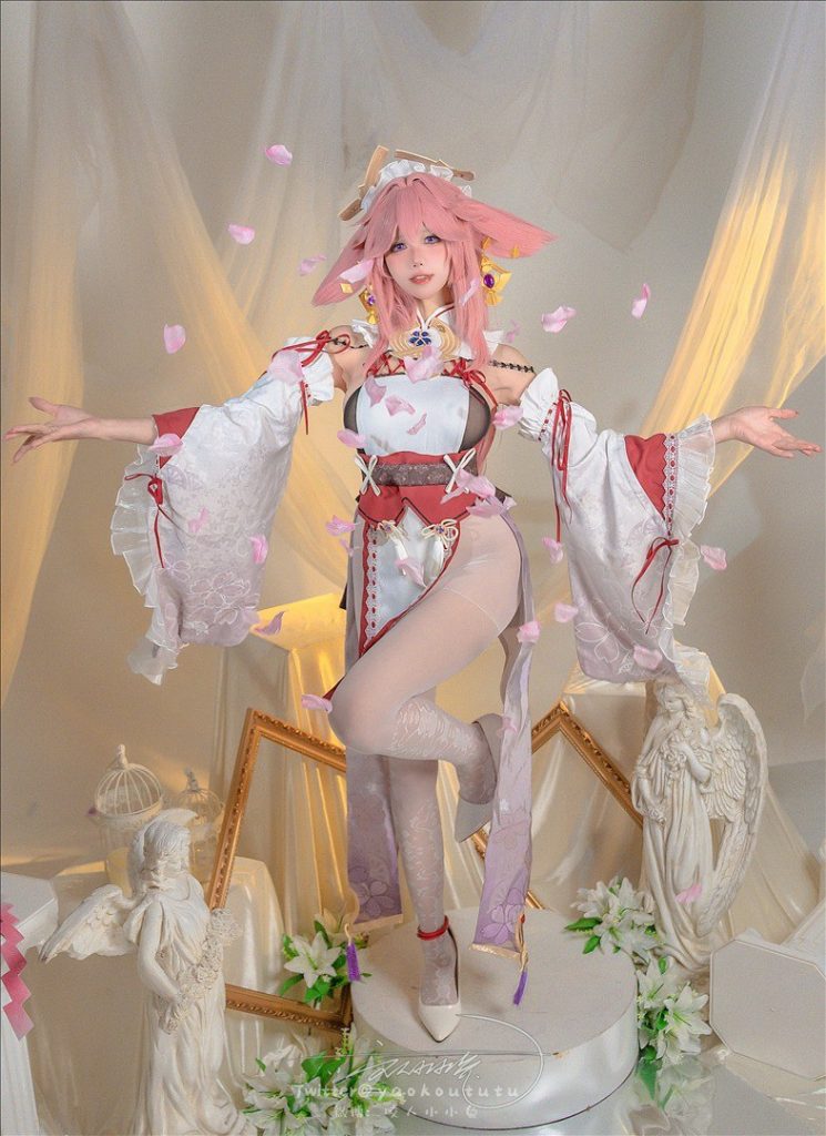 咬一口兔娘- 24年2月作品「春江水暖 神子贺岁』大摆锤 [84P1V-1.17GB]-微密圈